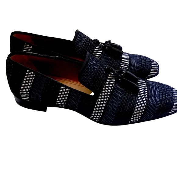 Christian Louboutin shoes loafer color Navy an white.